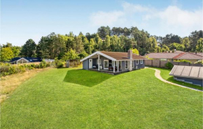 Beautiful Home In Ebeltoft With Wifi, Ebeltoft